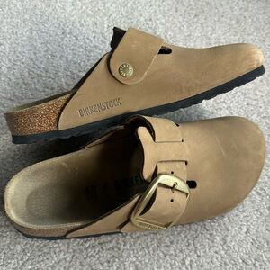 Birkenstock Big Buckle Boston clogs size 40!
